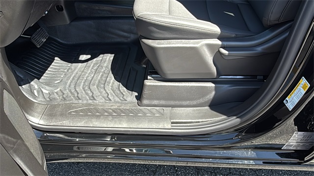 new 2025 Chevrolet Silverado 1500 car, priced at $49,140