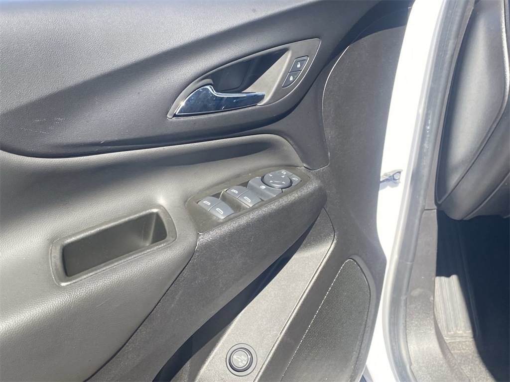 used 2024 Chevrolet Equinox car, priced at $20,491