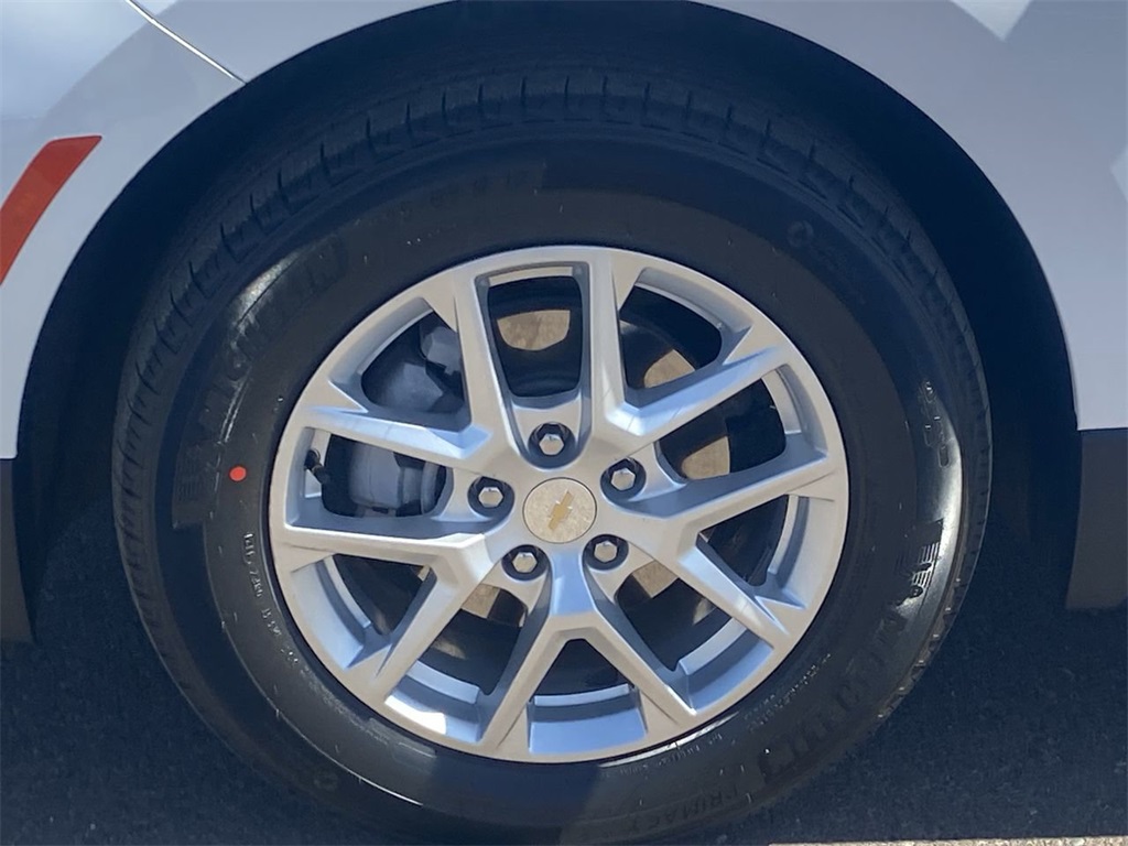 used 2024 Chevrolet Equinox car, priced at $20,491