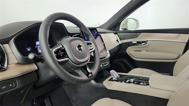new 2026 Volvo XC90 Plug-In Hybrid car, priced at $81,875