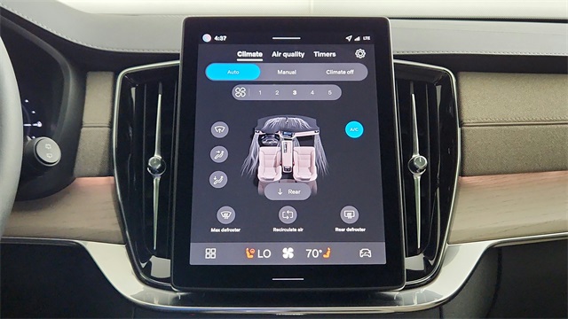 new 2026 Volvo XC90 Plug-In Hybrid car, priced at $81,875