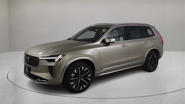 new 2026 Volvo XC90 Plug-In Hybrid car, priced at $81,875