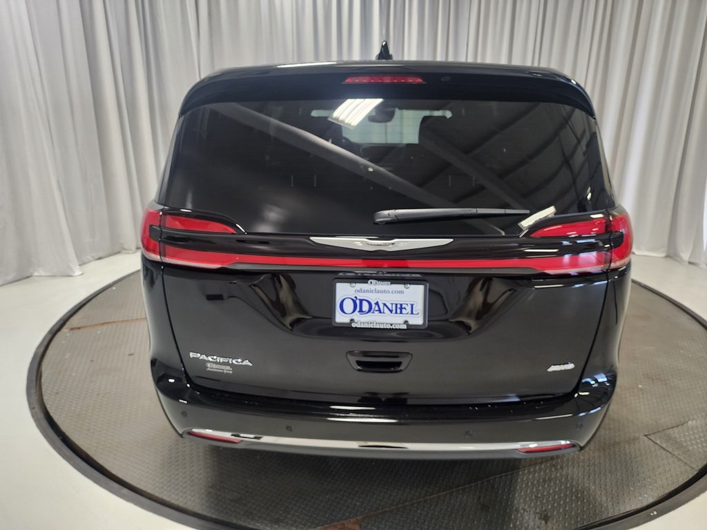 new 2025 Chrysler Pacifica car, priced at $44,473