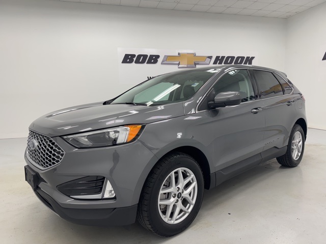 used 2024 Ford Edge car, priced at $25,788