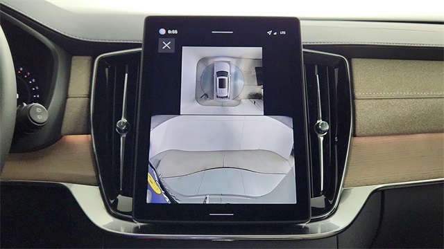 new 2026 Volvo XC90 car, priced at $71,825