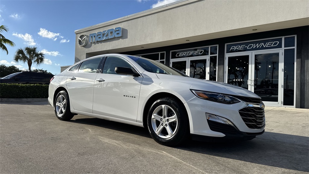 used 2019 Chevrolet Malibu car, priced at $11,399