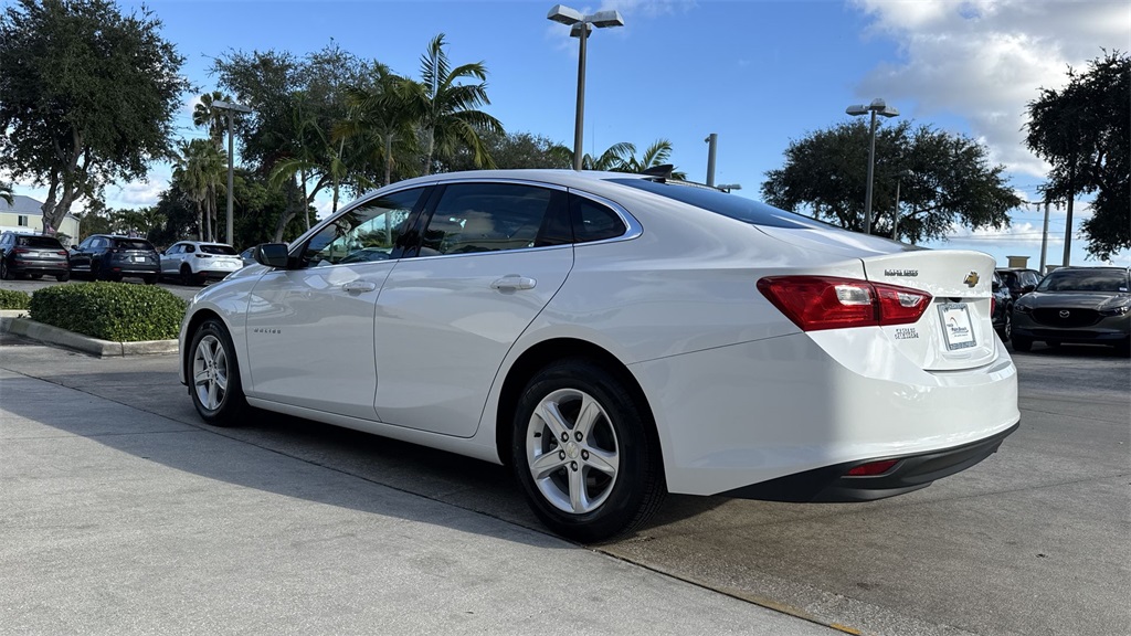 used 2019 Chevrolet Malibu car, priced at $11,399