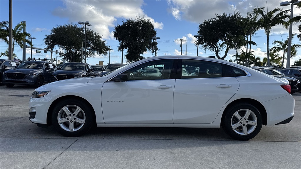 used 2019 Chevrolet Malibu car, priced at $11,399