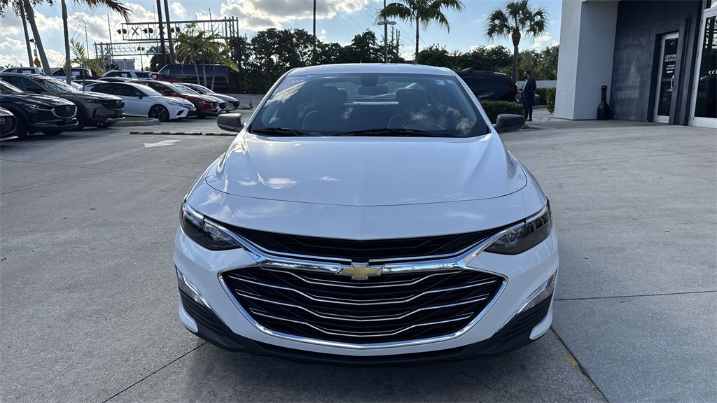 used 2019 Chevrolet Malibu car, priced at $11,399