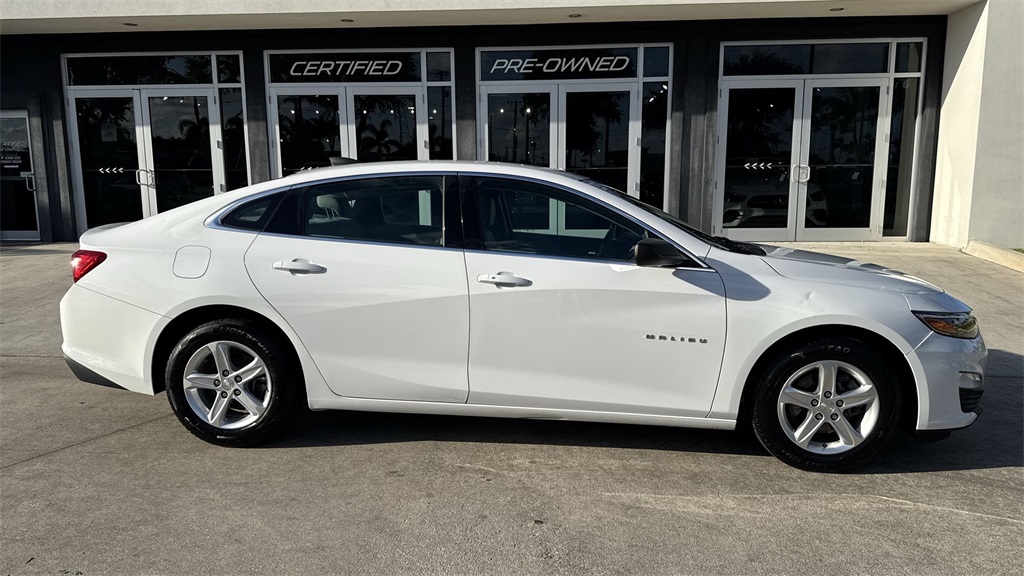 used 2019 Chevrolet Malibu car, priced at $11,399