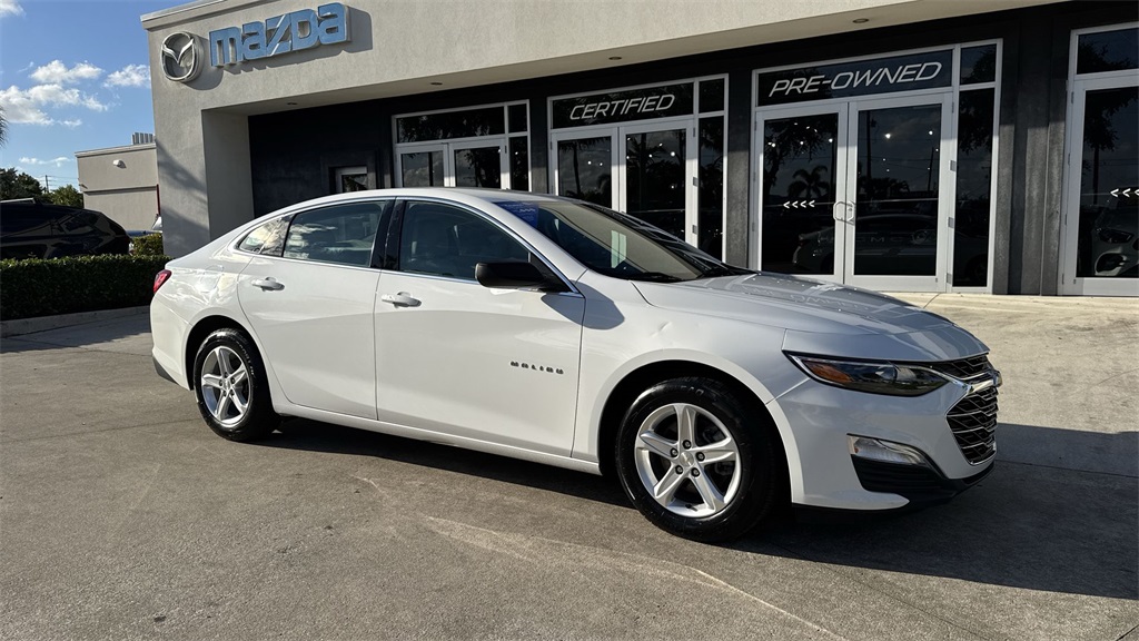 used 2019 Chevrolet Malibu car, priced at $11,399