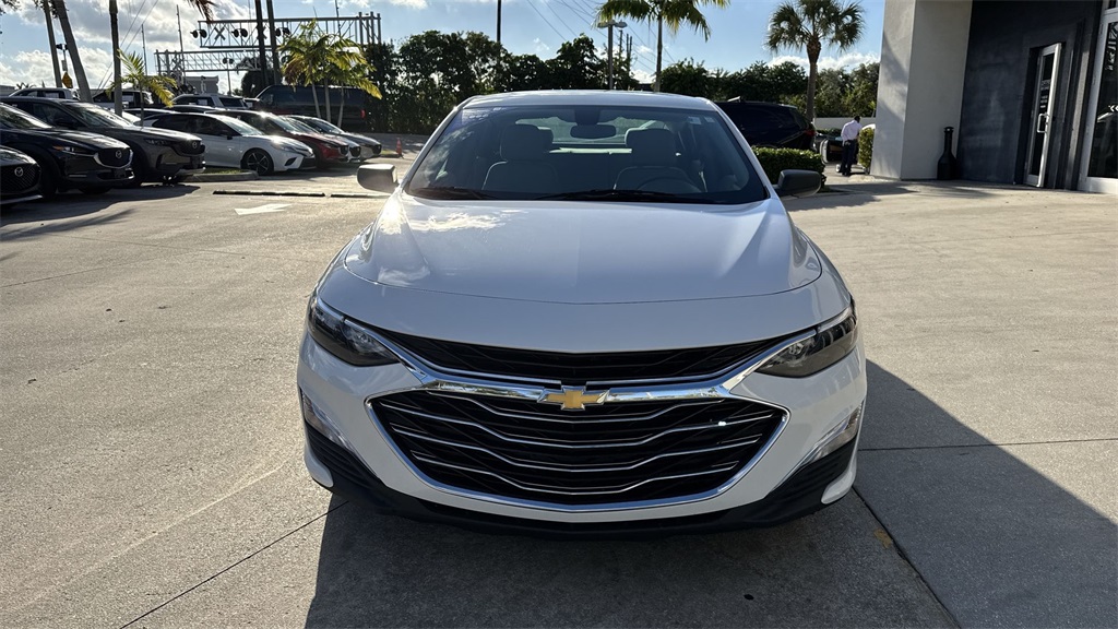 used 2019 Chevrolet Malibu car, priced at $11,399