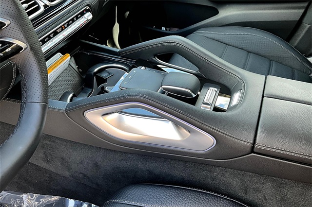 new 2025 Mercedes-Benz GLS car, priced at $124,395
