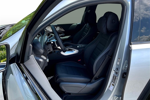 new 2025 Mercedes-Benz GLS car, priced at $124,395