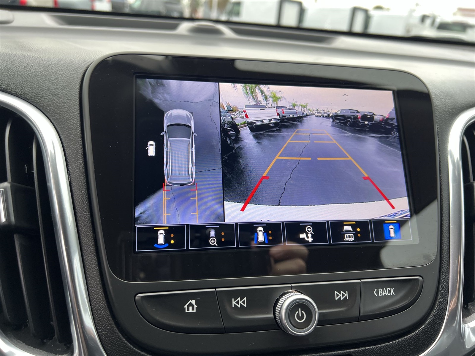 used 2023 Chevrolet Equinox car, priced at $23,991