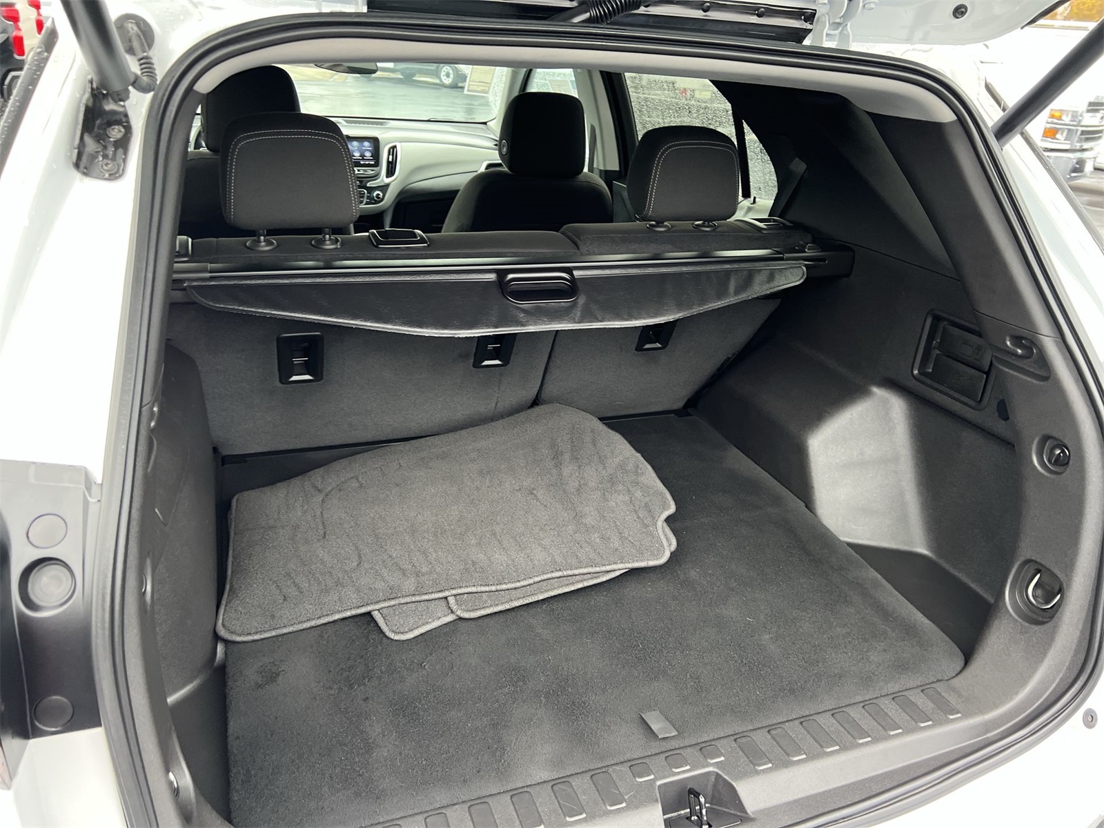 used 2023 Chevrolet Equinox car, priced at $23,991