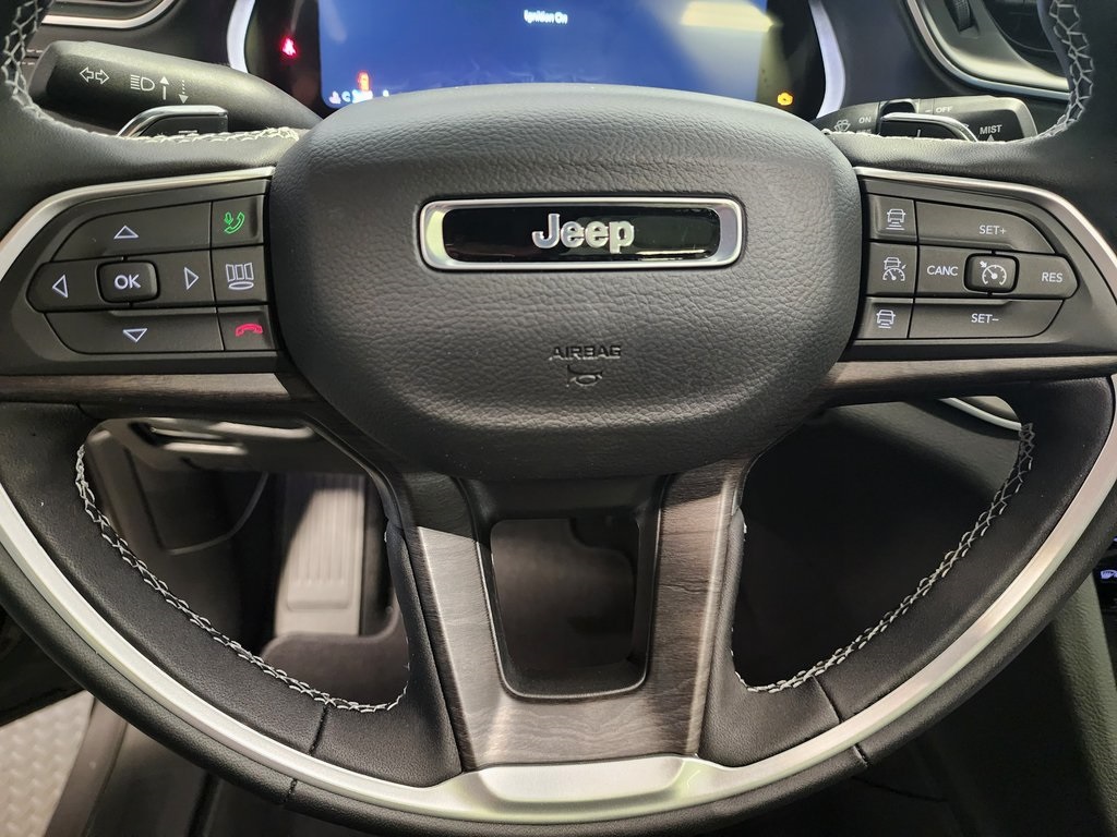 new 2025 Jeep Grand Cherokee L car, priced at $50,762