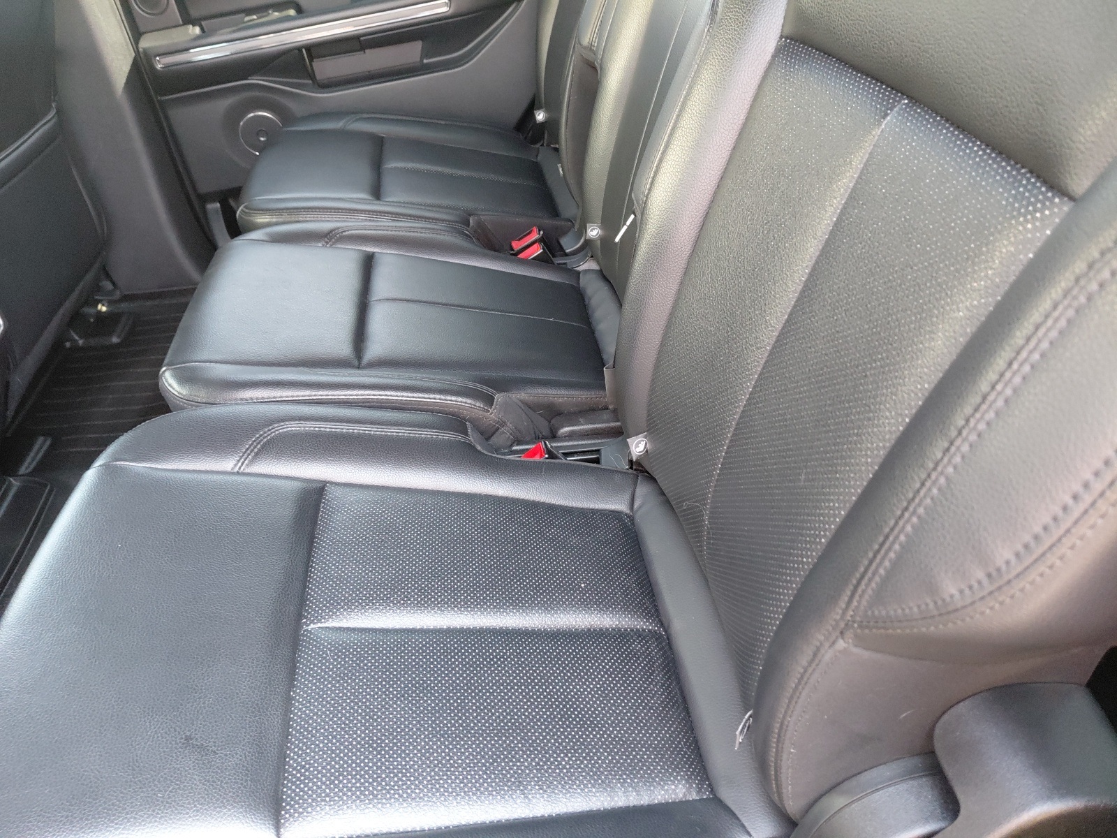 used 2019 Ford Expedition car, priced at $28,935