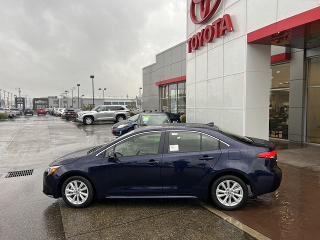 new 2025 Toyota Corolla Hybrid car