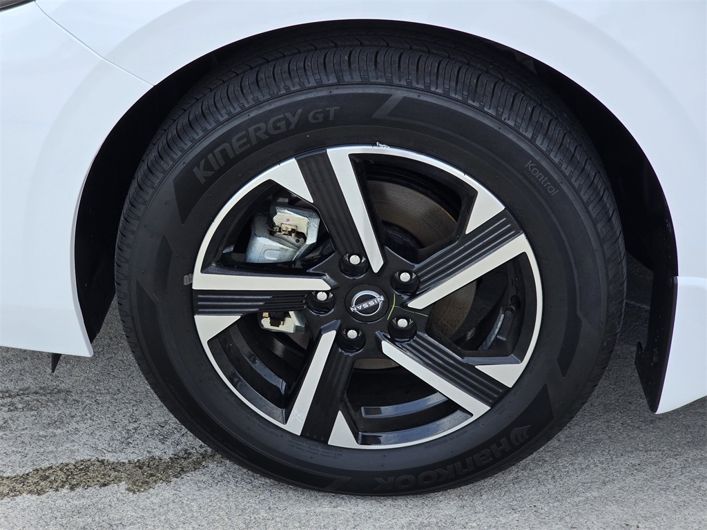 new 2025 Nissan Sentra car, priced at $21,536