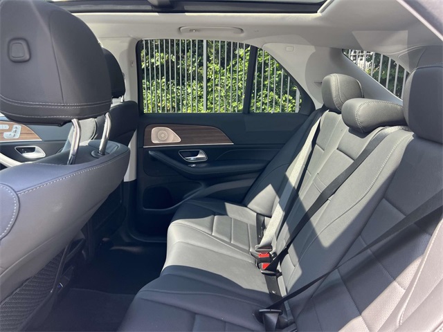 used 2025 Mercedes-Benz GLE car