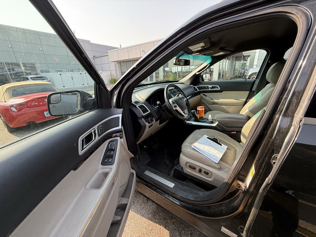 used 2014 Ford Explorer car, priced at $7,000