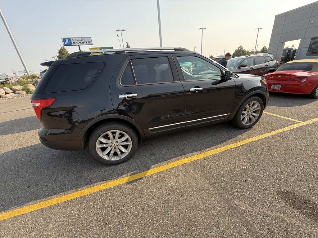 used 2014 Ford Explorer car, priced at $7,000