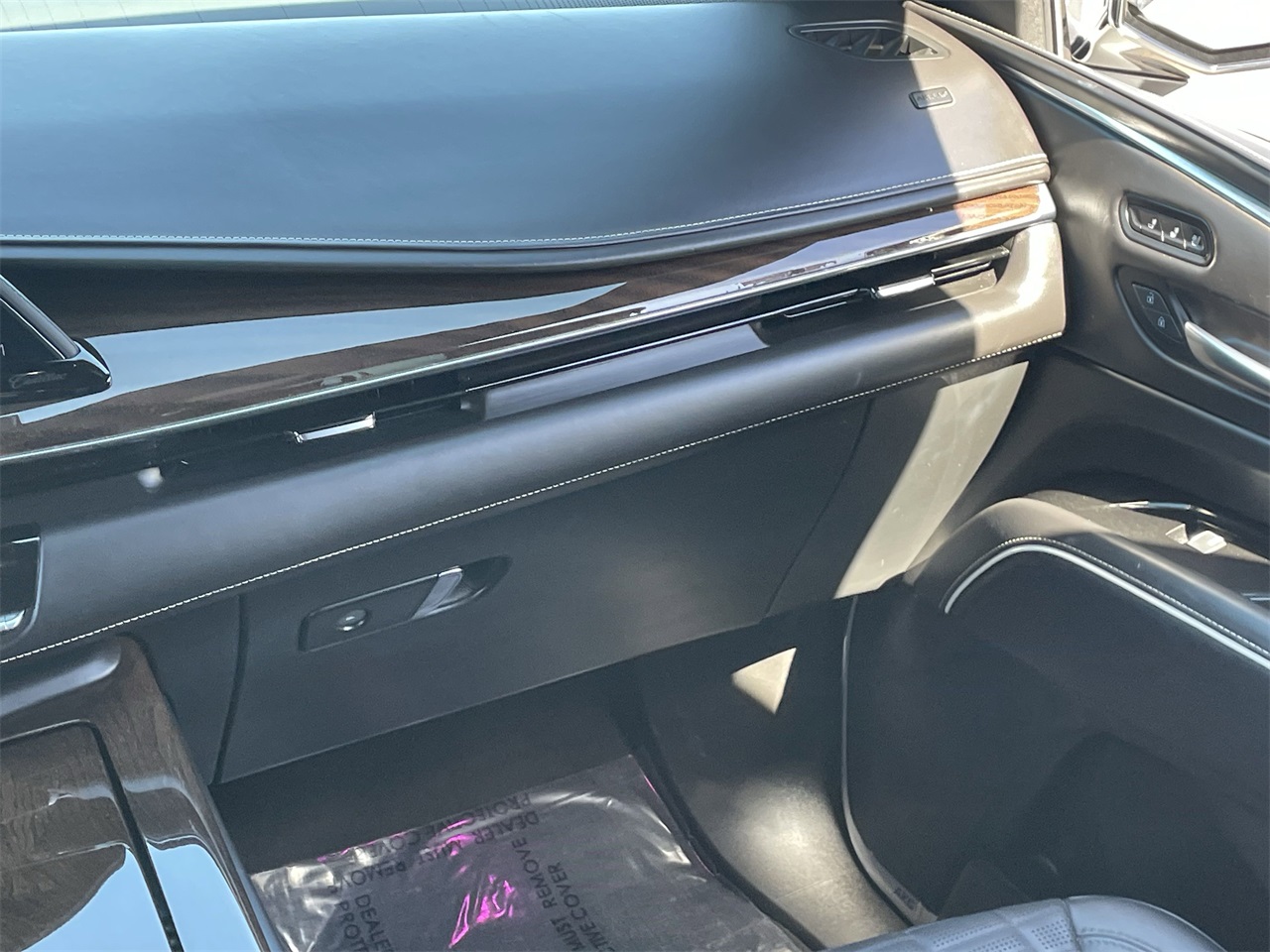 used 2022 Cadillac Escalade ESV car, priced at $68,369
