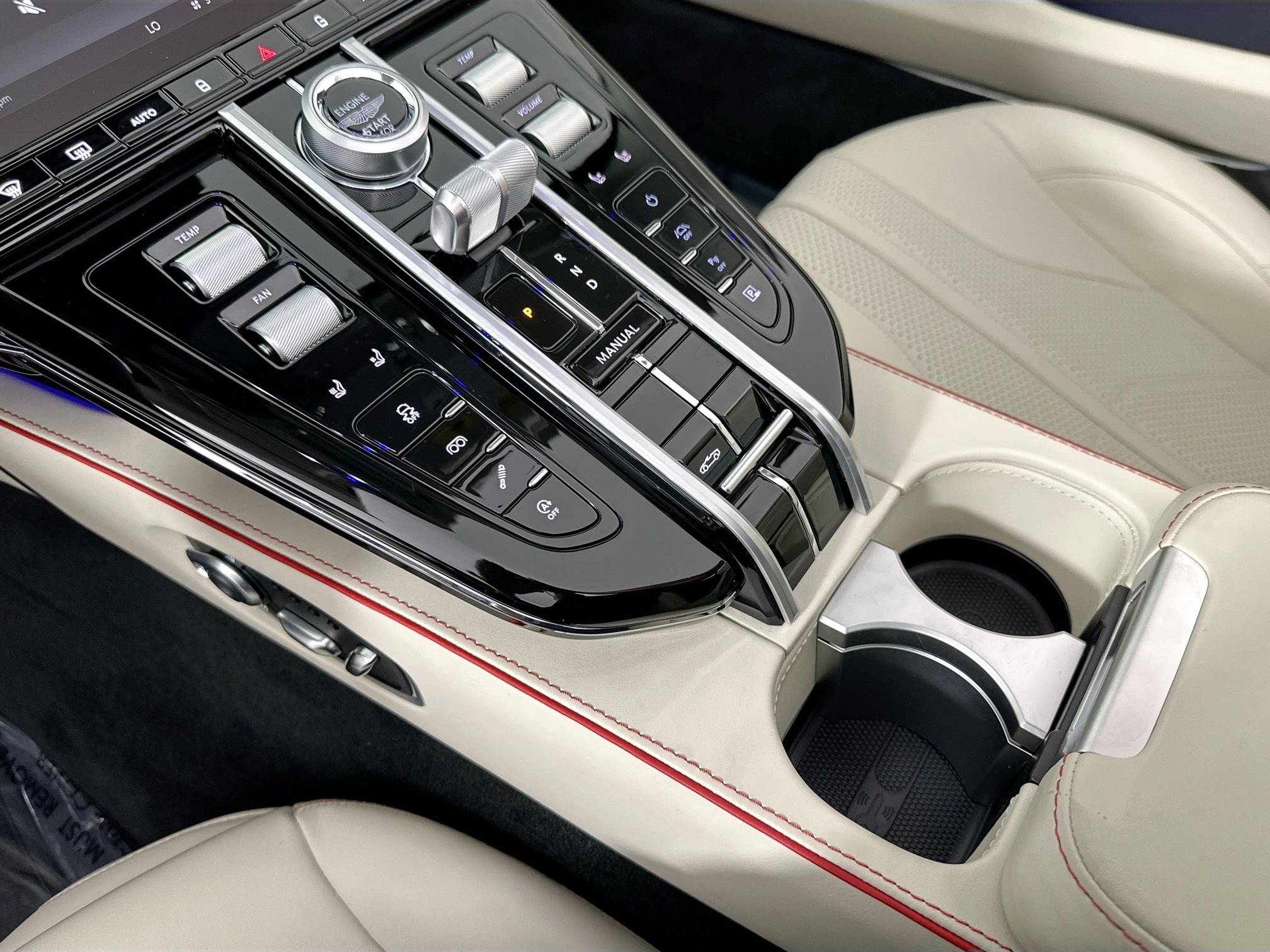 new 2026 Aston Martin Vantage car, priced at $253,400