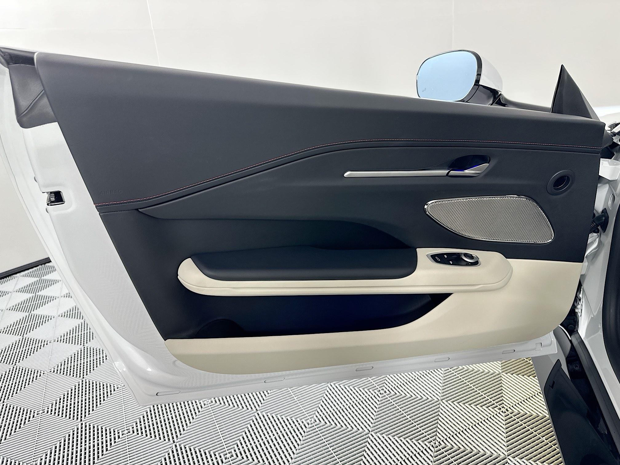 new 2026 Aston Martin Vantage car, priced at $253,400
