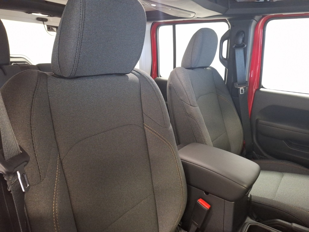 new 2025 Jeep Wrangler car, priced at $44,275