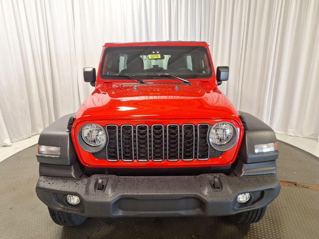new 2025 Jeep Wrangler car, priced at $44,275