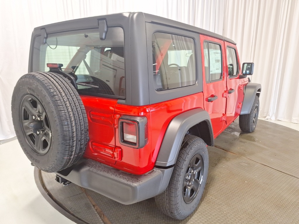 new 2025 Jeep Wrangler car, priced at $44,275