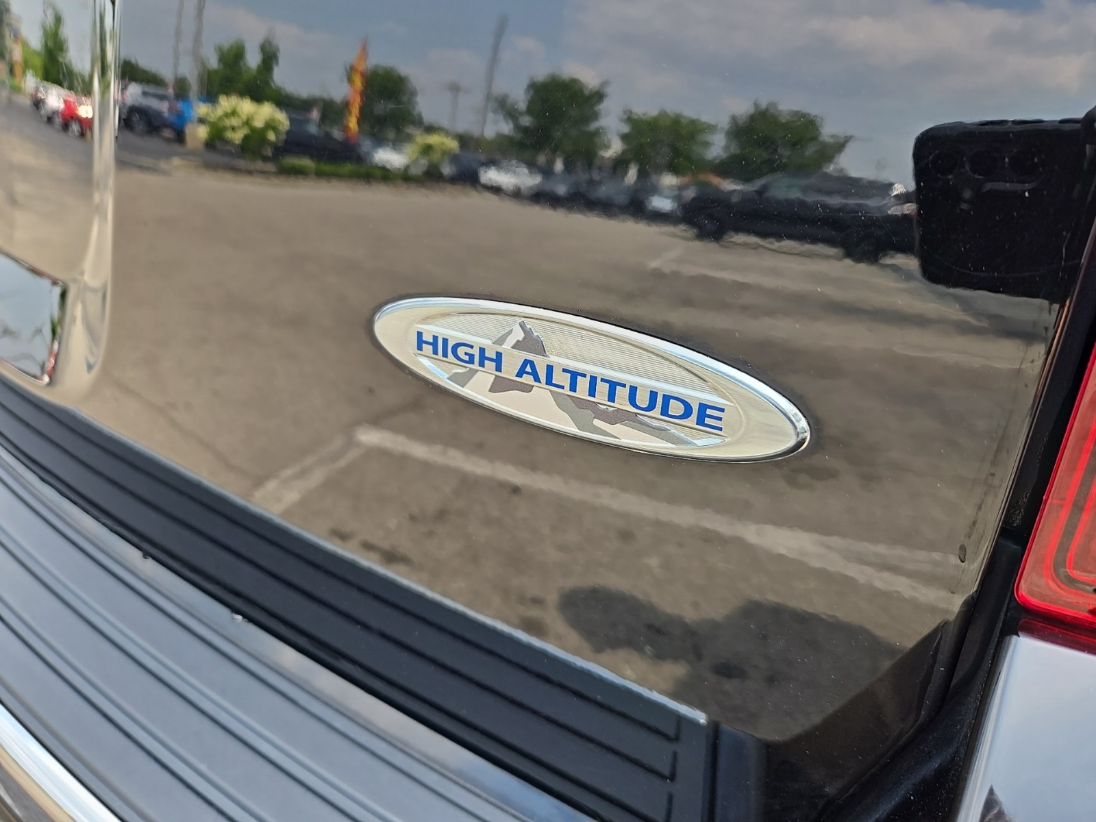 used 2016 Jeep Compass car, priced at $7,800