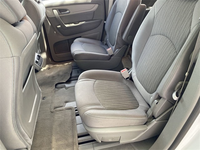 used 2017 Chevrolet Traverse car, priced at $15,200