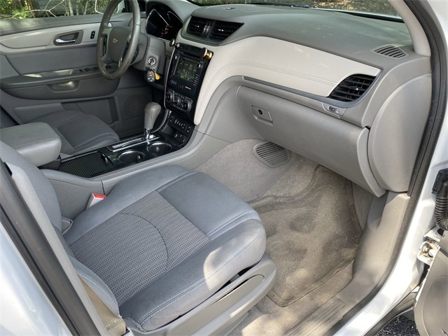 used 2017 Chevrolet Traverse car, priced at $15,200