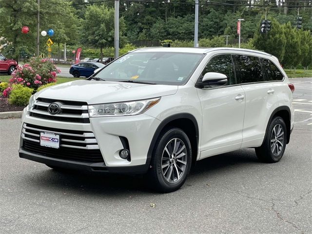 used 2018 Toyota Highlander car, priced at $18,864