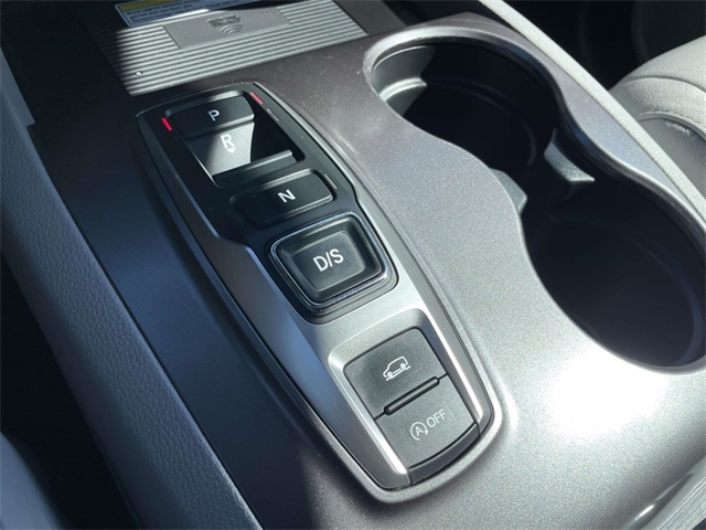 used 2022 Honda Pilot car, priced at $30,668