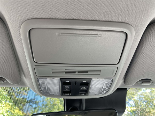 used 2022 Honda Pilot car, priced at $30,668