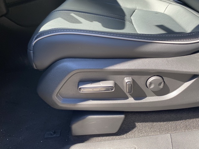 new 2025 Honda Pilot car, priced at $49,842