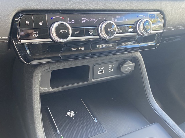 new 2025 Honda Pilot car, priced at $49,842