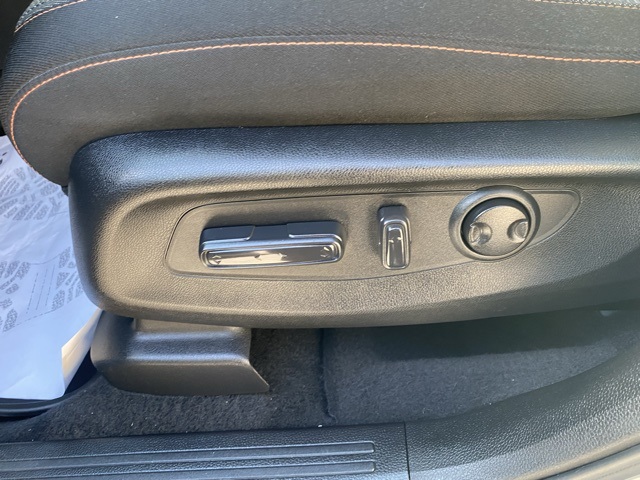 used 2023 Honda CR-V Hybrid car, priced at $31,995