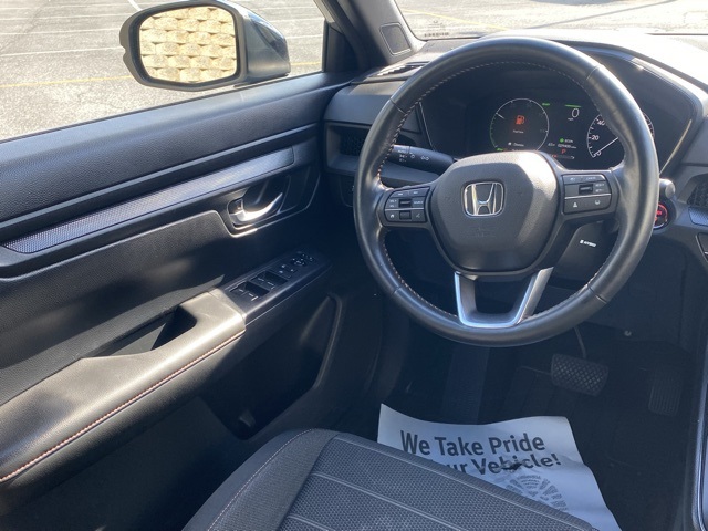 used 2023 Honda CR-V Hybrid car, priced at $31,995