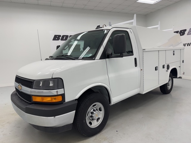 new 2025 Chevrolet Express 3500 car, priced at $60,618