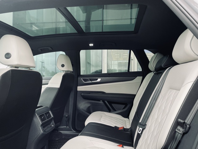 used 2024 Volkswagen Atlas Cross Sport car, priced at $41,500