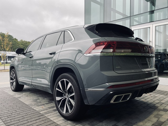used 2024 Volkswagen Atlas Cross Sport car, priced at $41,500