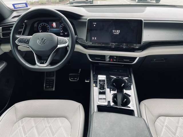 used 2024 Volkswagen Atlas Cross Sport car, priced at $41,500