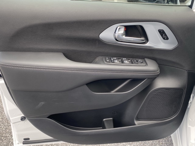 new 2026 Chrysler Pacifica car, priced at $42,200