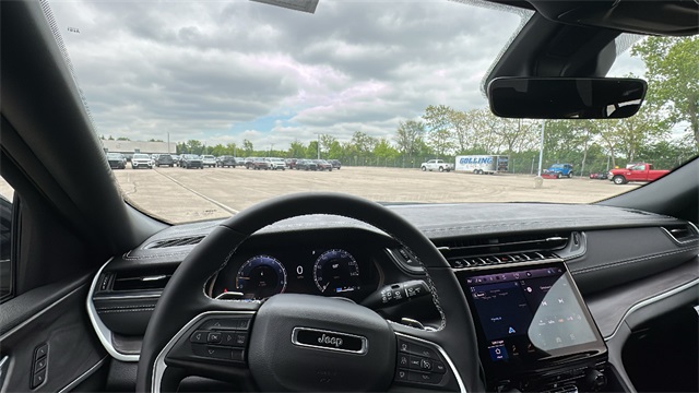 new 2025 Jeep Grand Cherokee L car, priced at $50,643