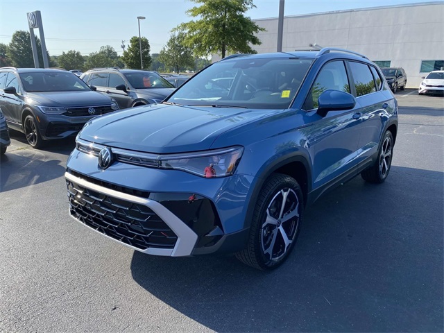 new 2025 Volkswagen Taos car, priced at $37,726